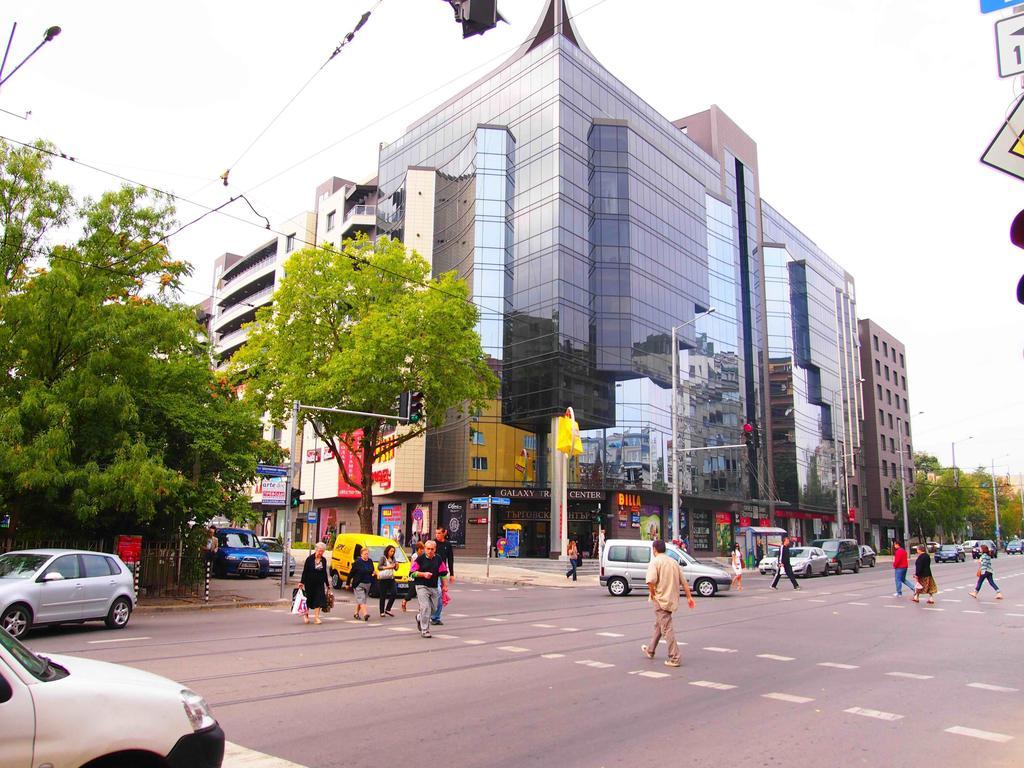 Stay Nexus Galaxy Center โซเฟีย ภายนอก รูปภาพ
